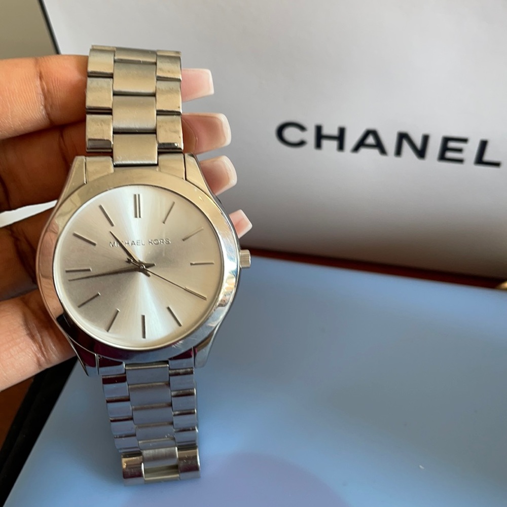 MICHAEL KORS Slim Runway Watch